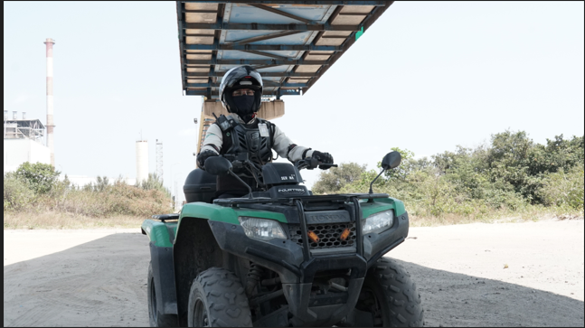 Segurança do grupo servnac utilizando quadriciclo para patrulha