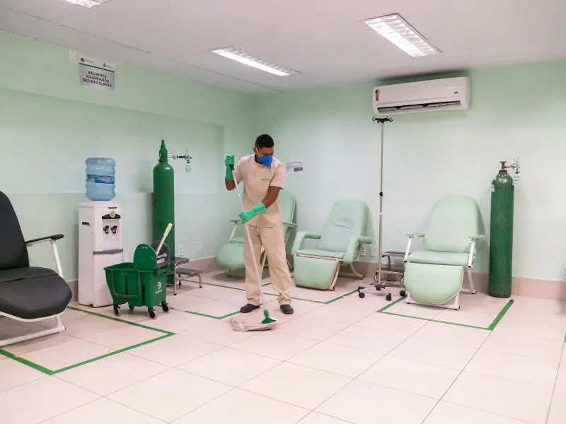 serviços de portaria e limpeza