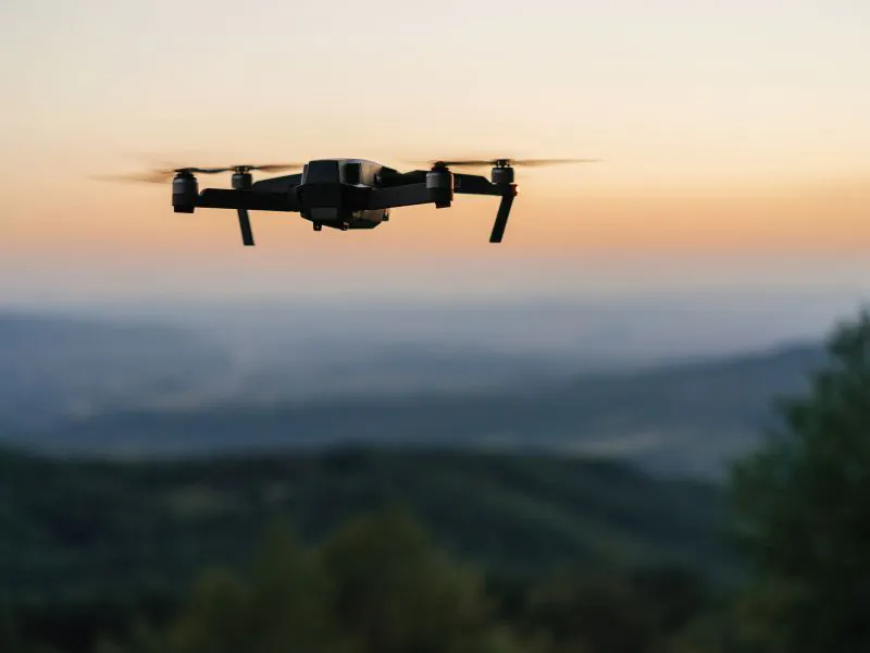 drone para vigilância noturna